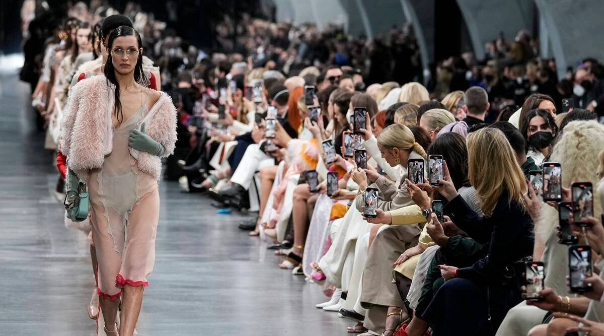 Fashion Weeks Explained: Paris, Milan, New York & London